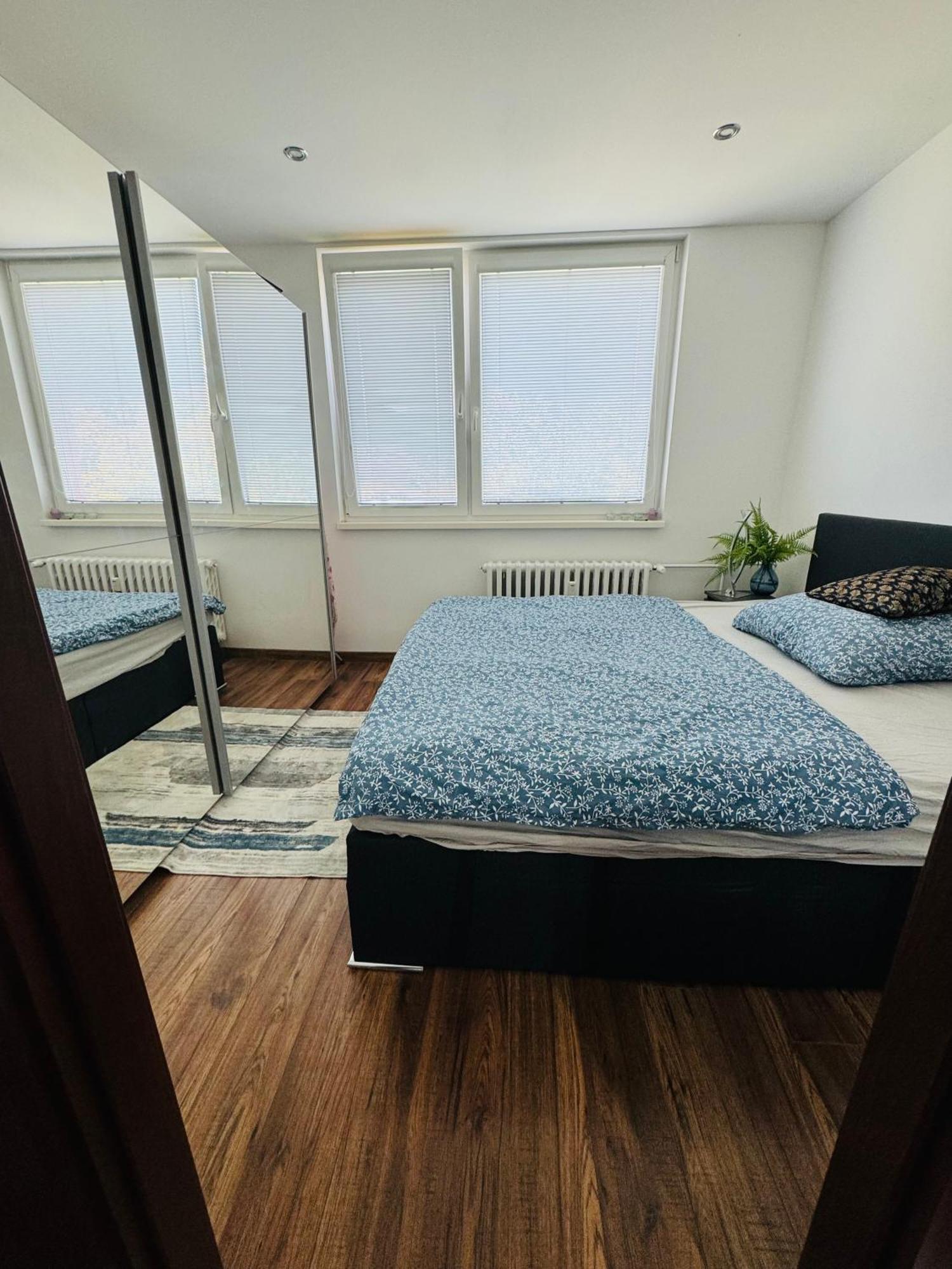 Peti Apartman Centrum Galanta Extérieur photo