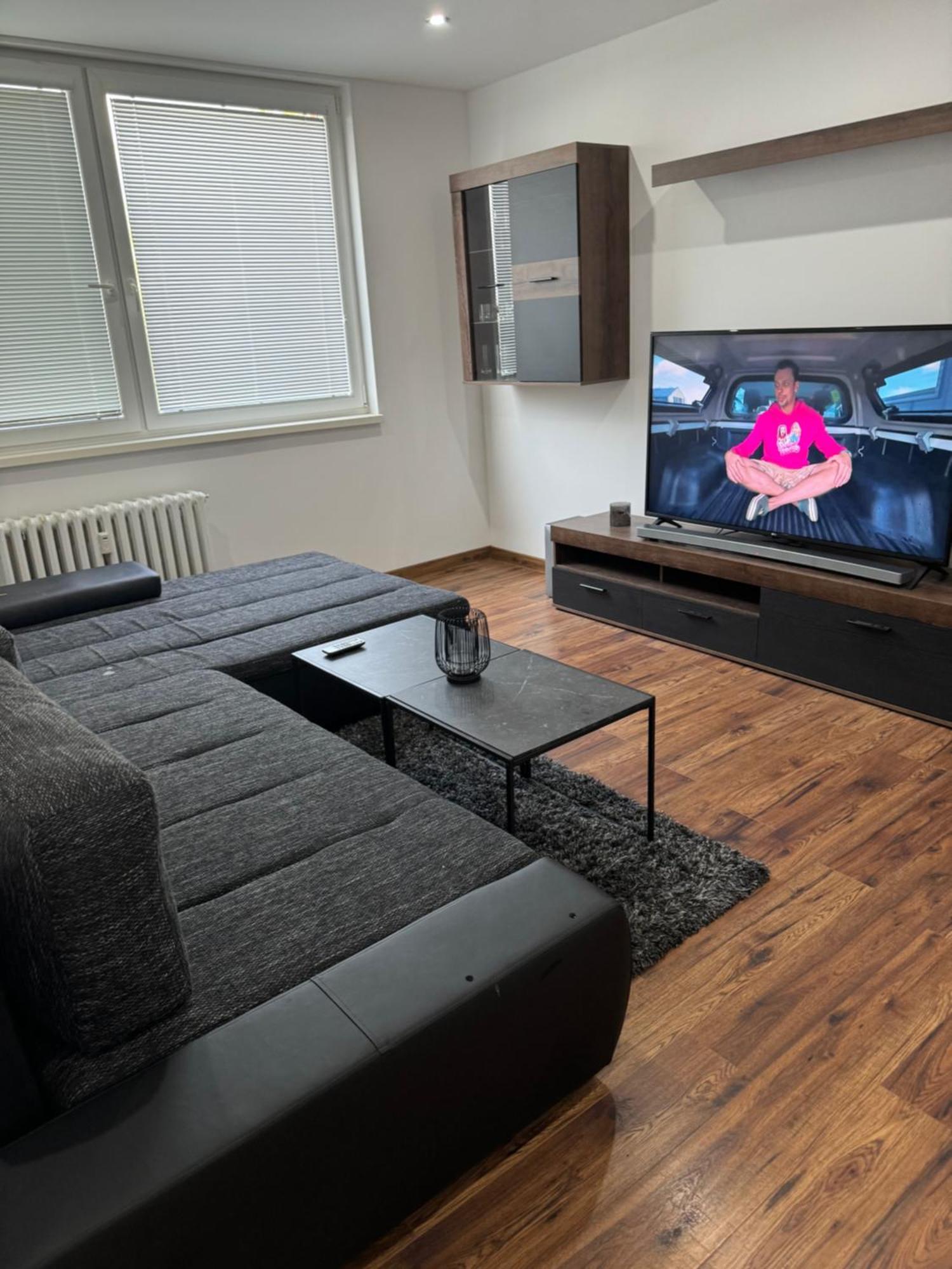 Peti Apartman Centrum Galanta Extérieur photo