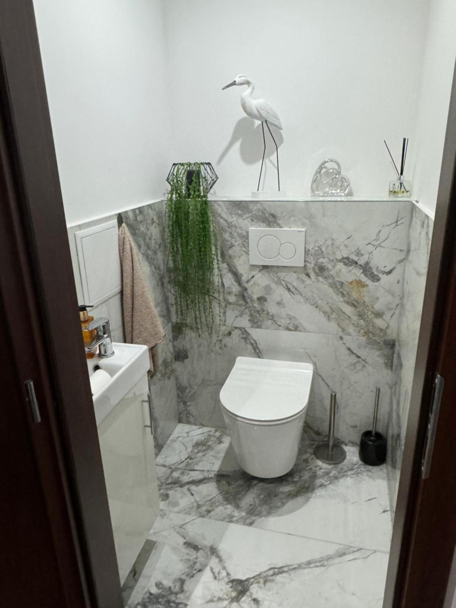 Peti Apartman Centrum Galanta Extérieur photo